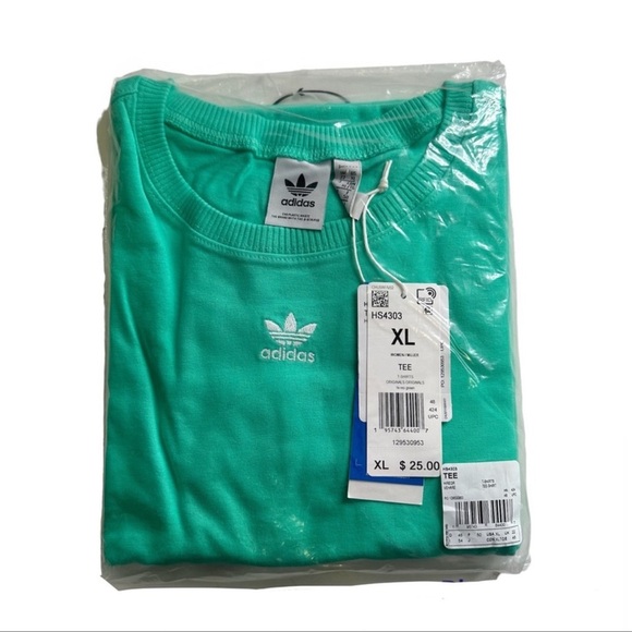 NWT Adidas Originals Oversized Logo Tee shirt Green - Picture 6 of 6